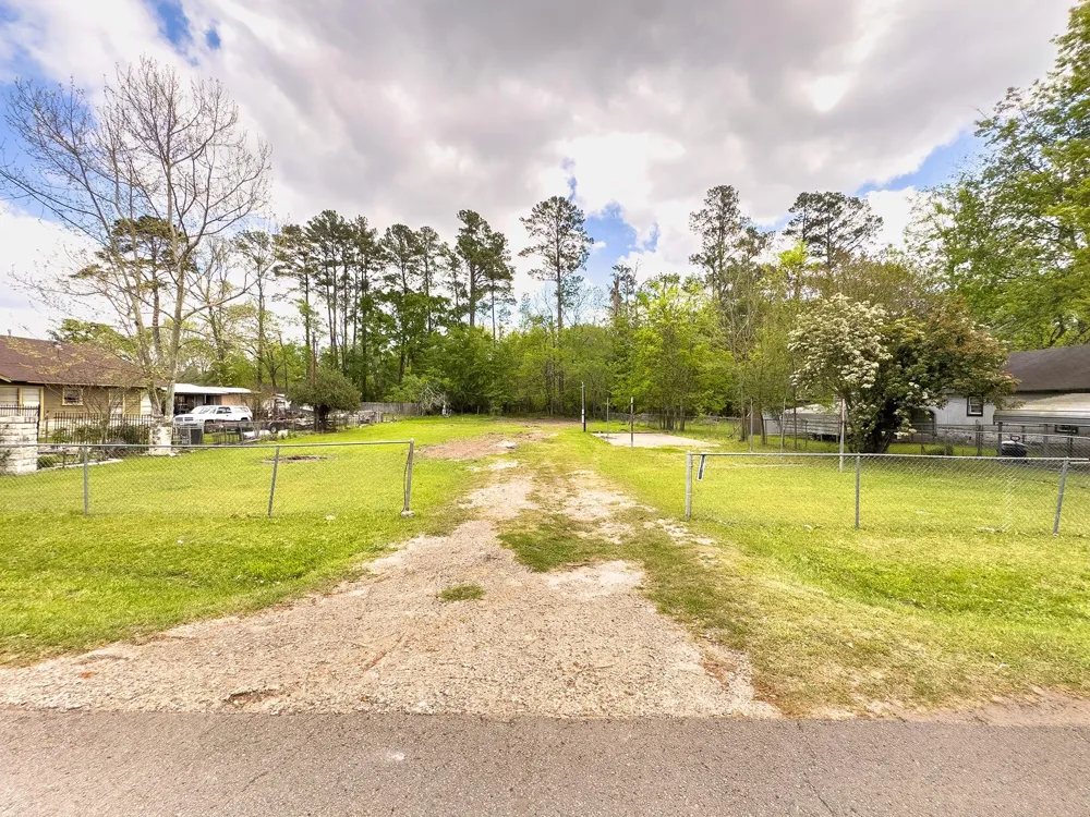 167 Walnut Hill Road Hudson, TX 75904