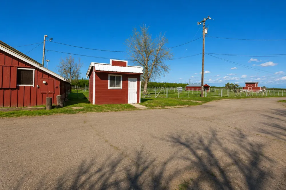 14901 S Highland Ave Selma, CA 93662