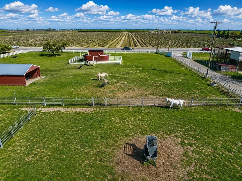 14901 S Highland Ave Selma, CA 93662