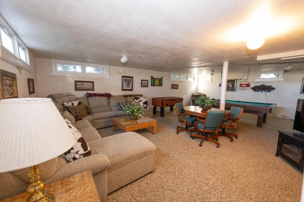 14901 S Highland Ave Selma, CA 93662