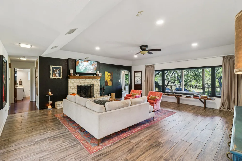 205 Northwood Hills Drive Fredericksburg, TX 78624