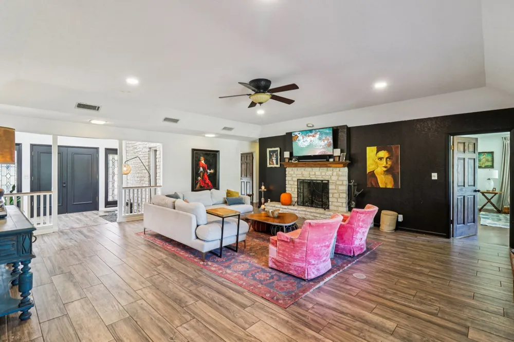 205 Northwood Hills Drive Fredericksburg, TX 78624
