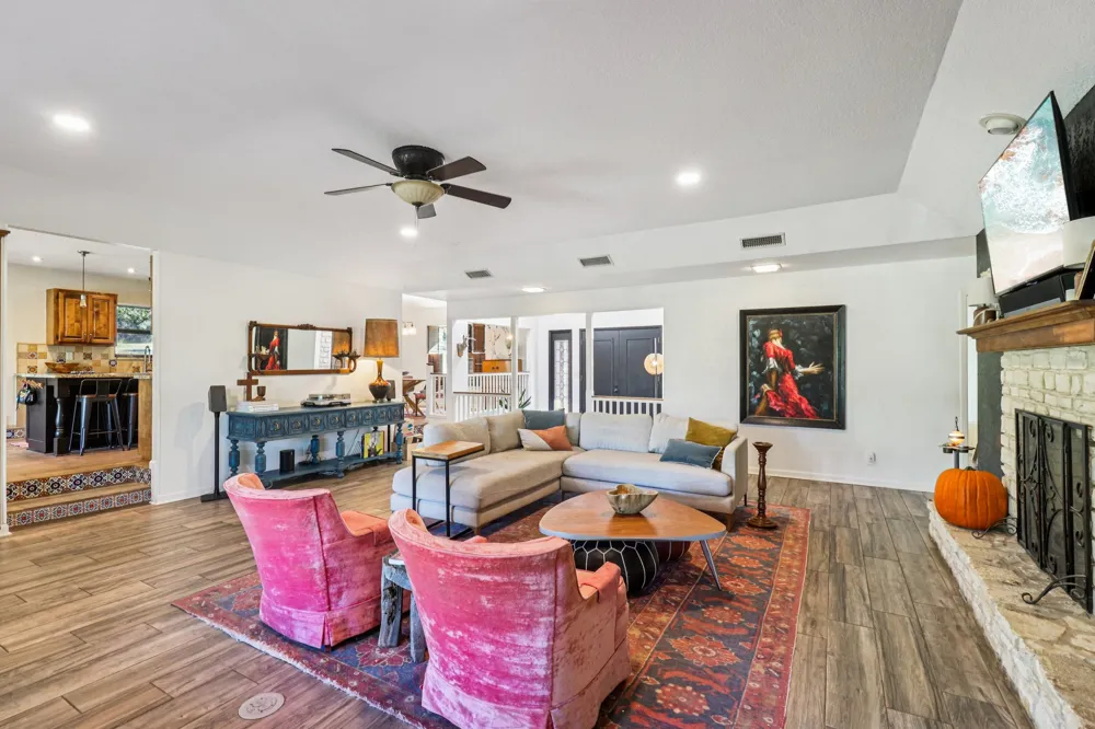 205 Northwood Hills Drive Fredericksburg, TX 78624