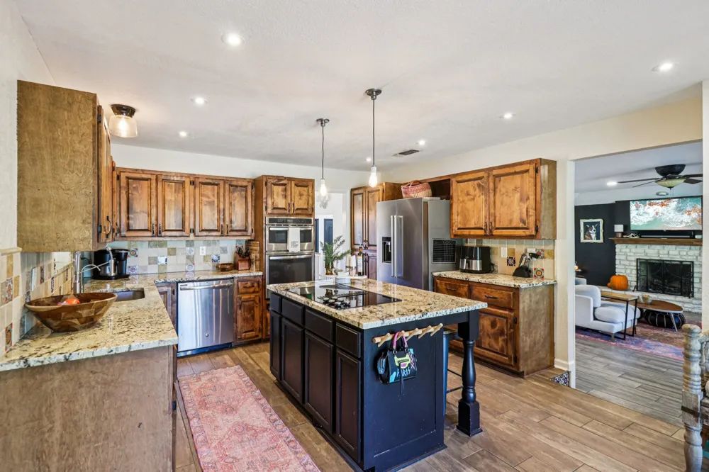 205 Northwood Hills Drive Fredericksburg, TX 78624