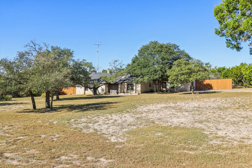 205 Northwood Hills Drive Fredericksburg, TX 78624