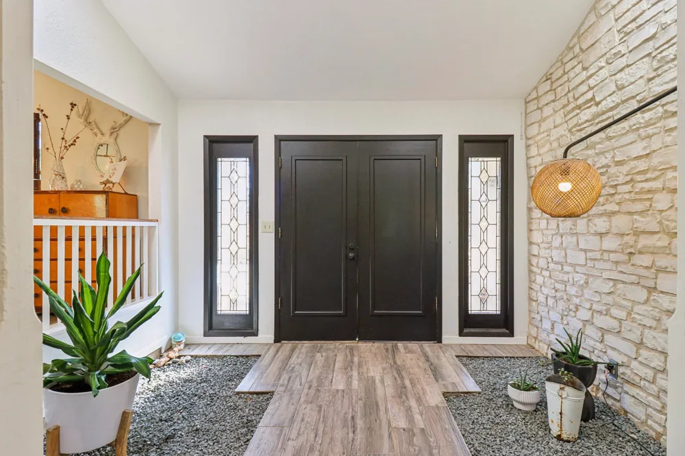 205 Northwood Hills Drive Fredericksburg, TX 78624