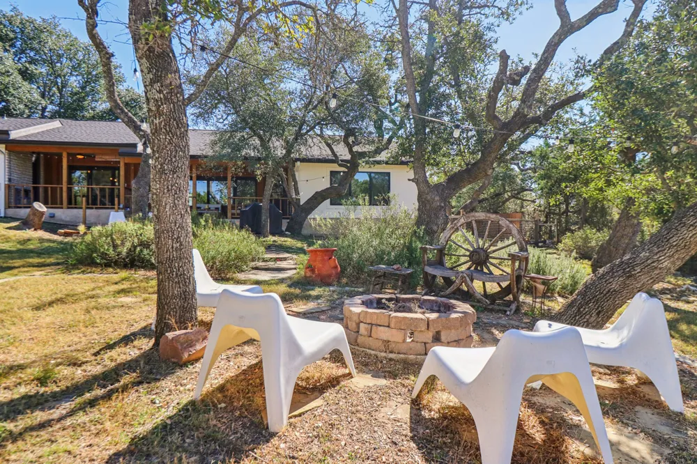 205 Northwood Hills Drive Fredericksburg, TX 78624