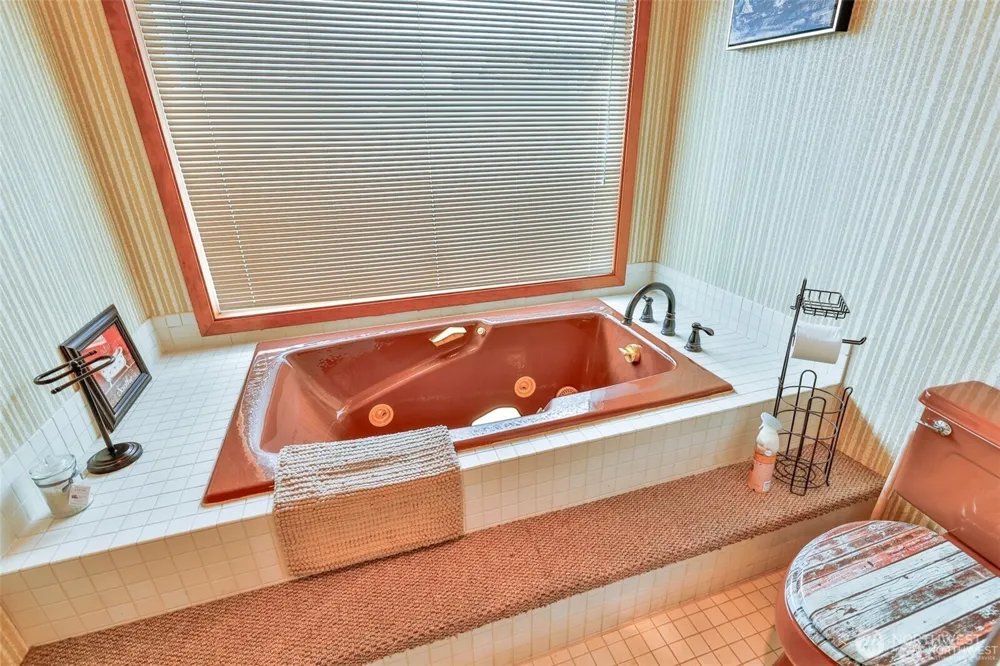 401 Wind Sand Lane W Grayland, WA 98547
