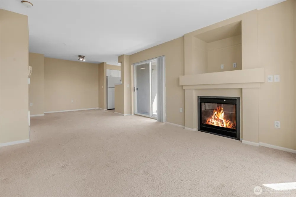 4343 Roosevelt Way NE #401 Seattle, WA 98105