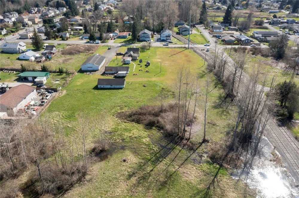917 85th Street E Tacoma, WA 98445