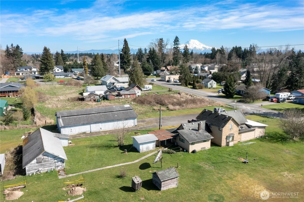 917 85th Street E Tacoma, WA 98445