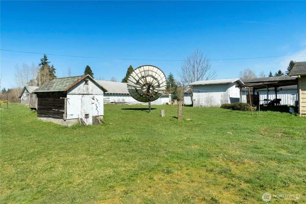 917 85th Street E Tacoma, WA 98445
