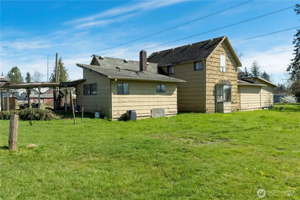917 85th Street E Tacoma, WA 98445