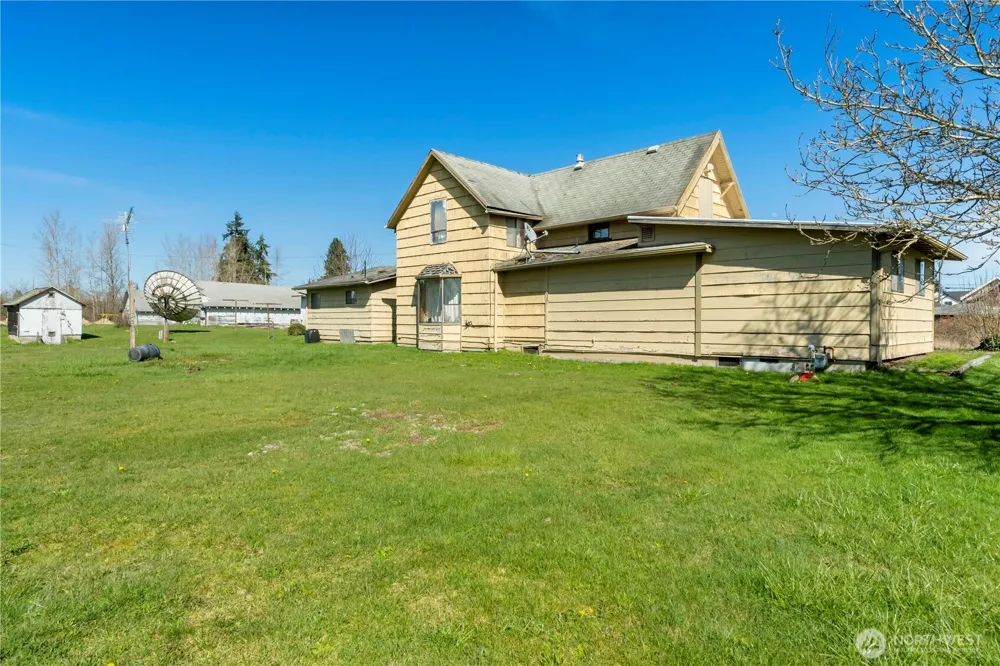917 85th Street E Tacoma, WA 98445
