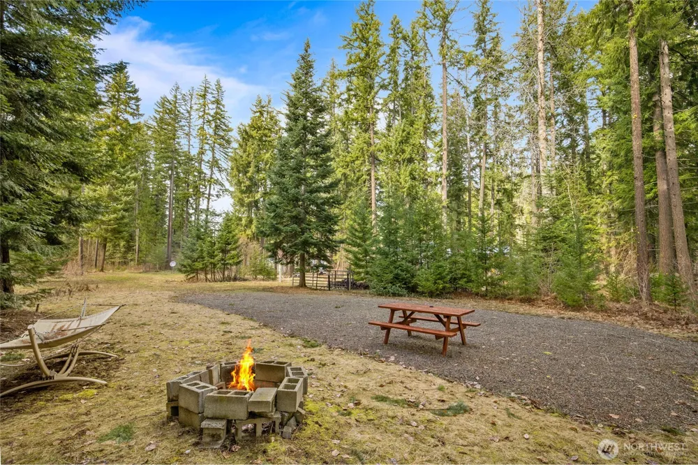 91 Blue Spruce Drive Easton, WA 98925
