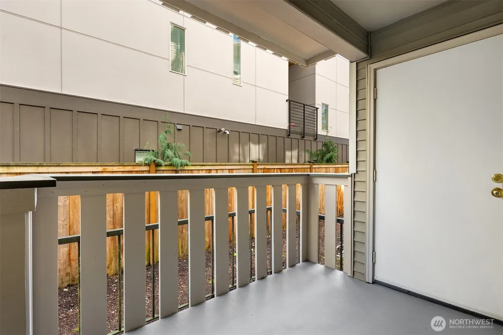18200 73rd Avenue NE #B103 Kenmore, WA 98028