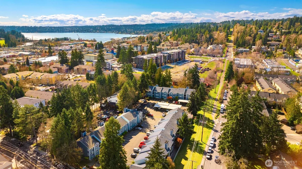 18200 73rd Avenue NE #B103 Kenmore, WA 98028