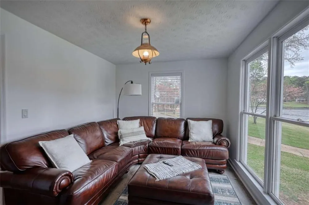 1697 County Line Ext Mansfield, GA 30055
