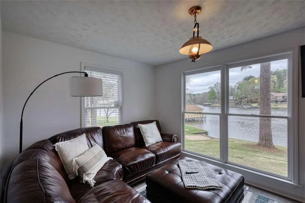 1697 County Line Ext Mansfield, GA 30055