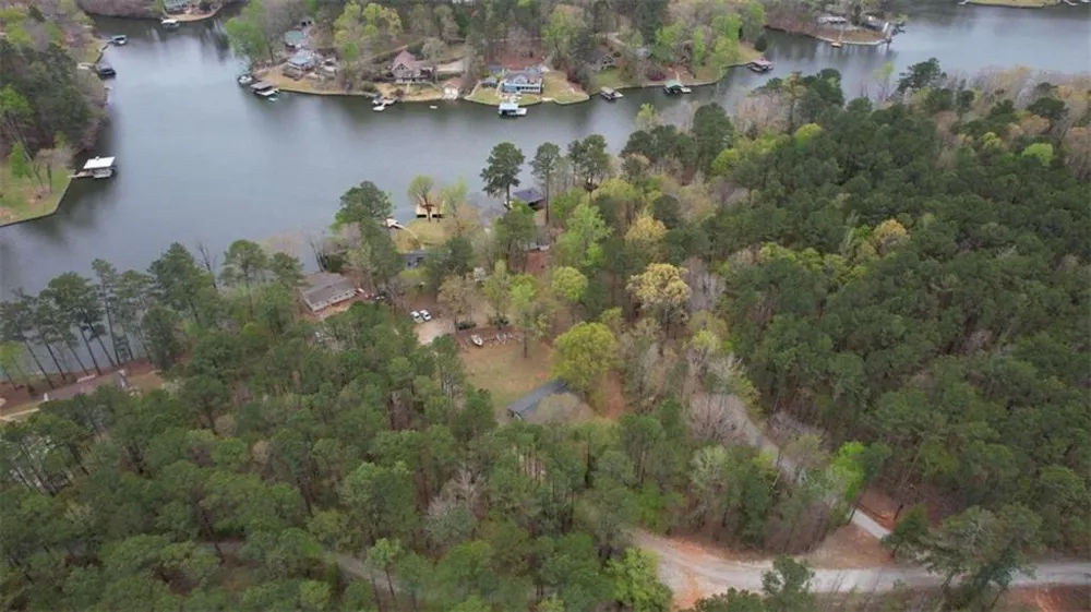 1697 County Line Ext Mansfield, GA 30055