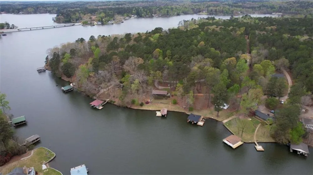 1697 County Line Ext Mansfield, GA 30055