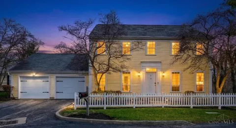 4 Old Duxbury Court