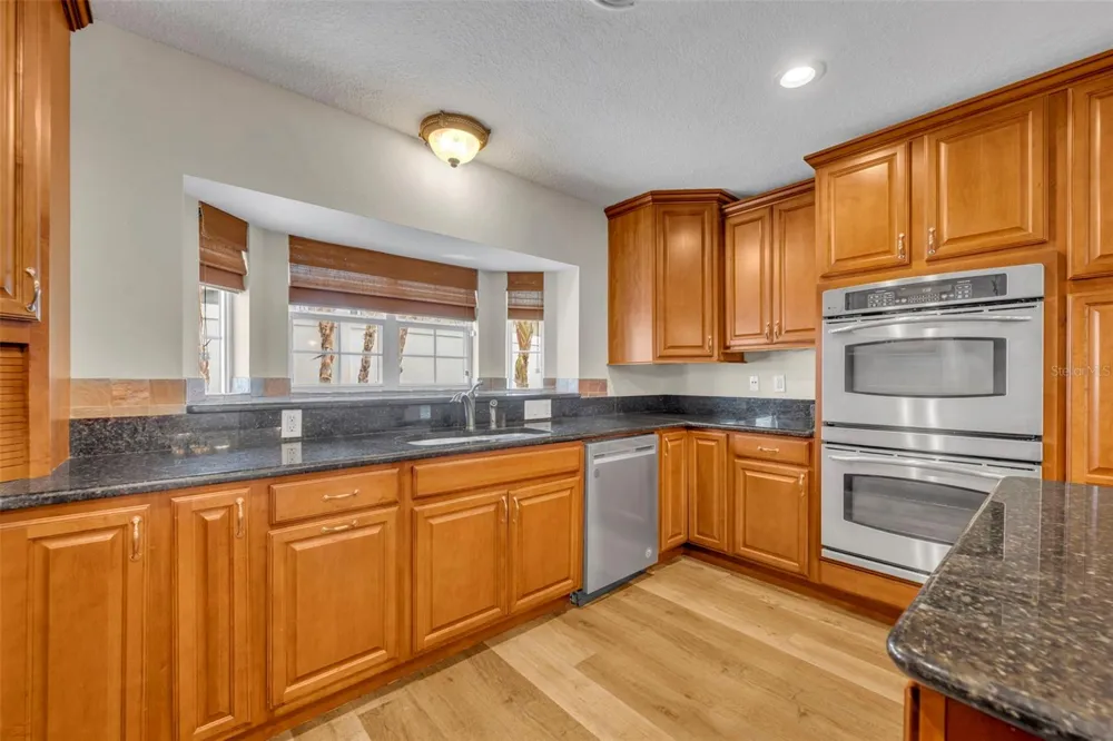 2112 CHIPPEWA TRAIL Maitland, FL 32751