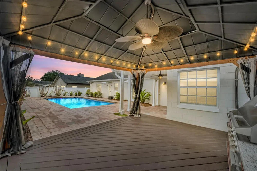 2112 CHIPPEWA TRAIL Maitland, FL 32751