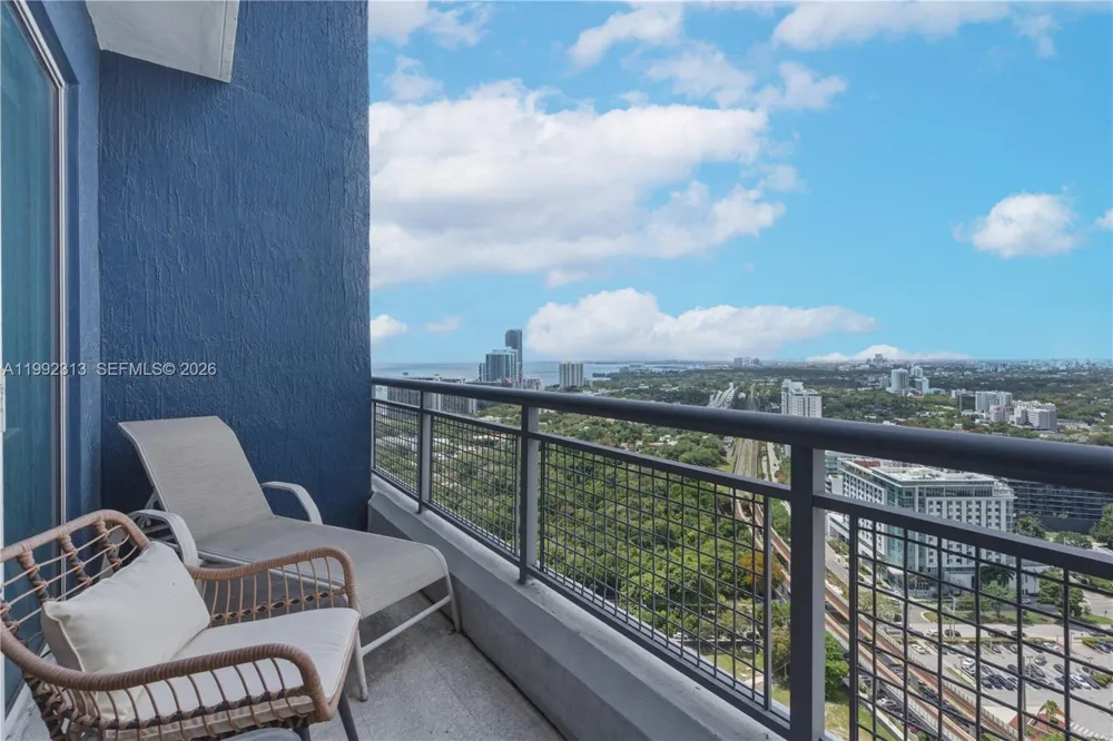 60 SW 13th St #2805 Miami, FL 33130
