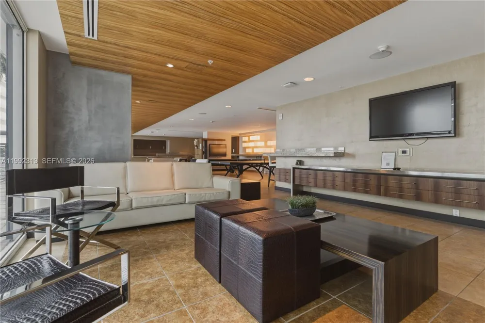 60 SW 13th St #2805 Miami, FL 33130