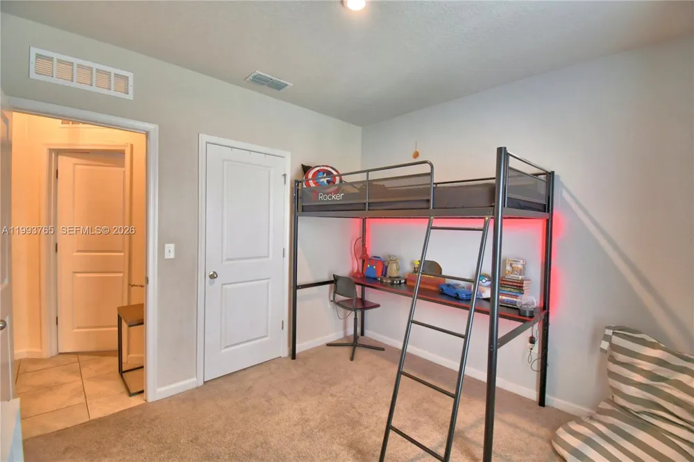 542 Eagle Landing Blvd. Winter Haven, FL 33880