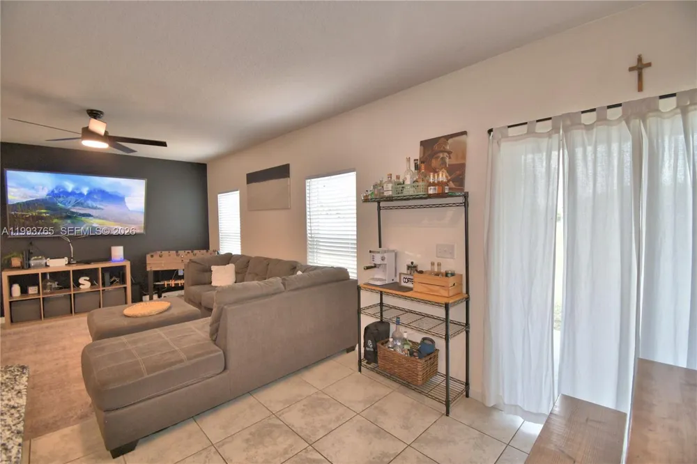 542 Eagle Landing Blvd. Winter Haven, FL 33880