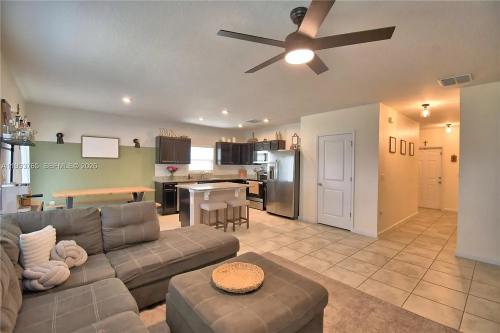 542 Eagle Landing Blvd. Winter Haven, FL 33880