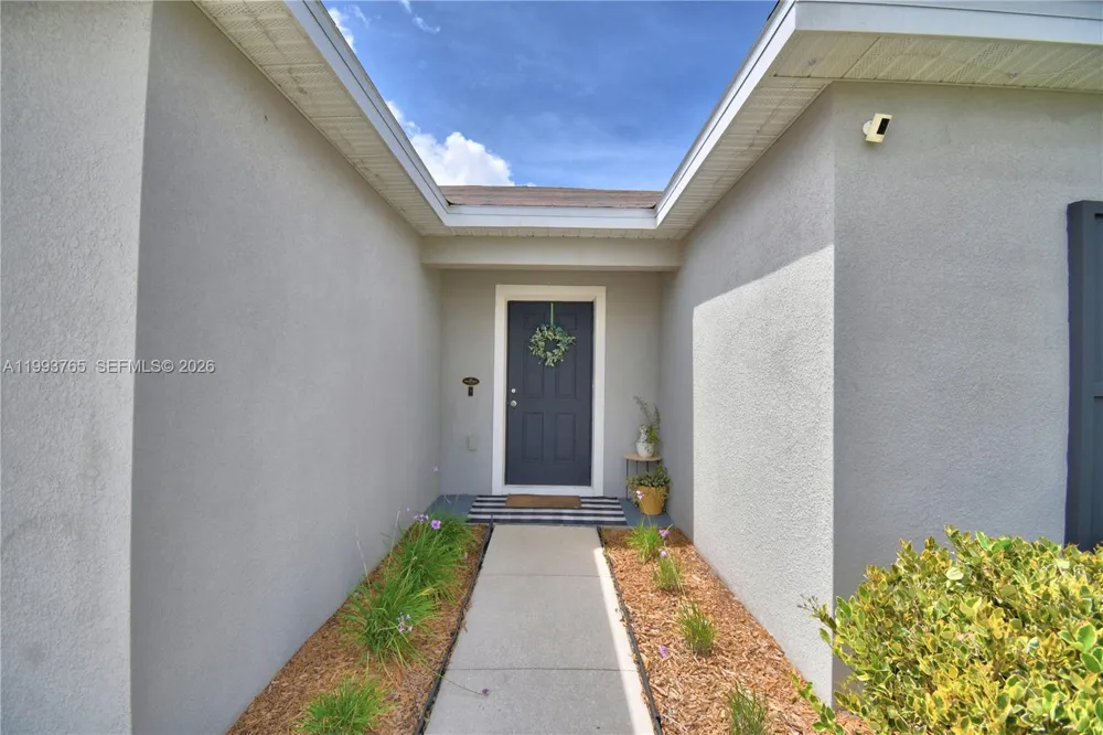 542 Eagle Landing Blvd. Winter Haven, FL 33880