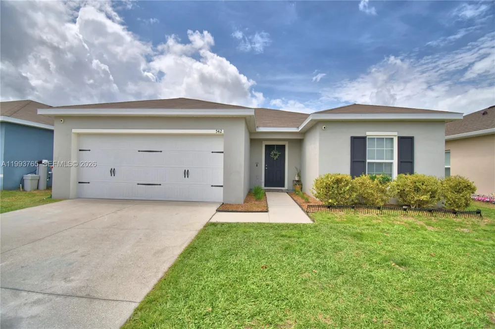 542 Eagle Landing Blvd. Winter Haven, FL 33880
