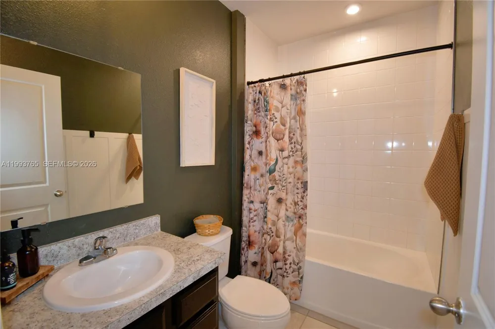 542 Eagle Landing Blvd. Winter Haven, FL 33880
