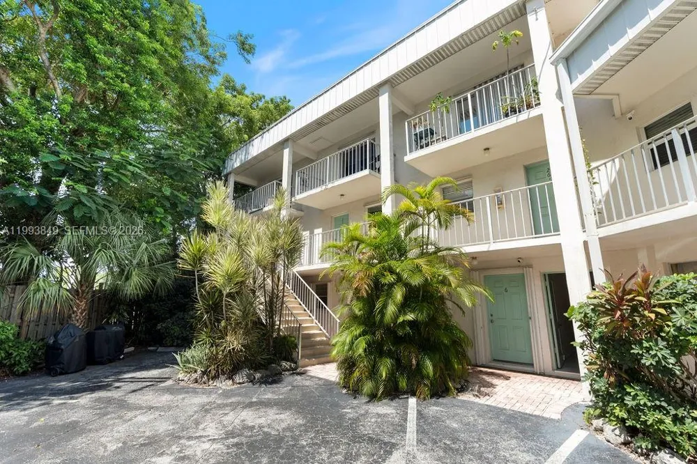 300 Ocean Dr #26 Key Largo, FL 33037