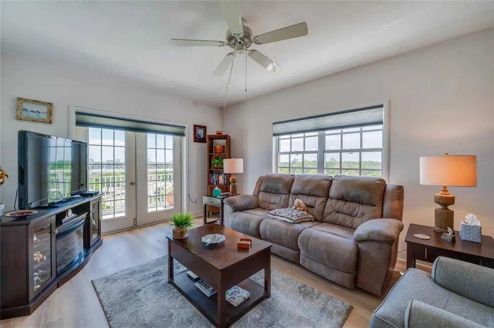 404 S BEACH STREET #230 (604) Daytona Beach, FL 32114