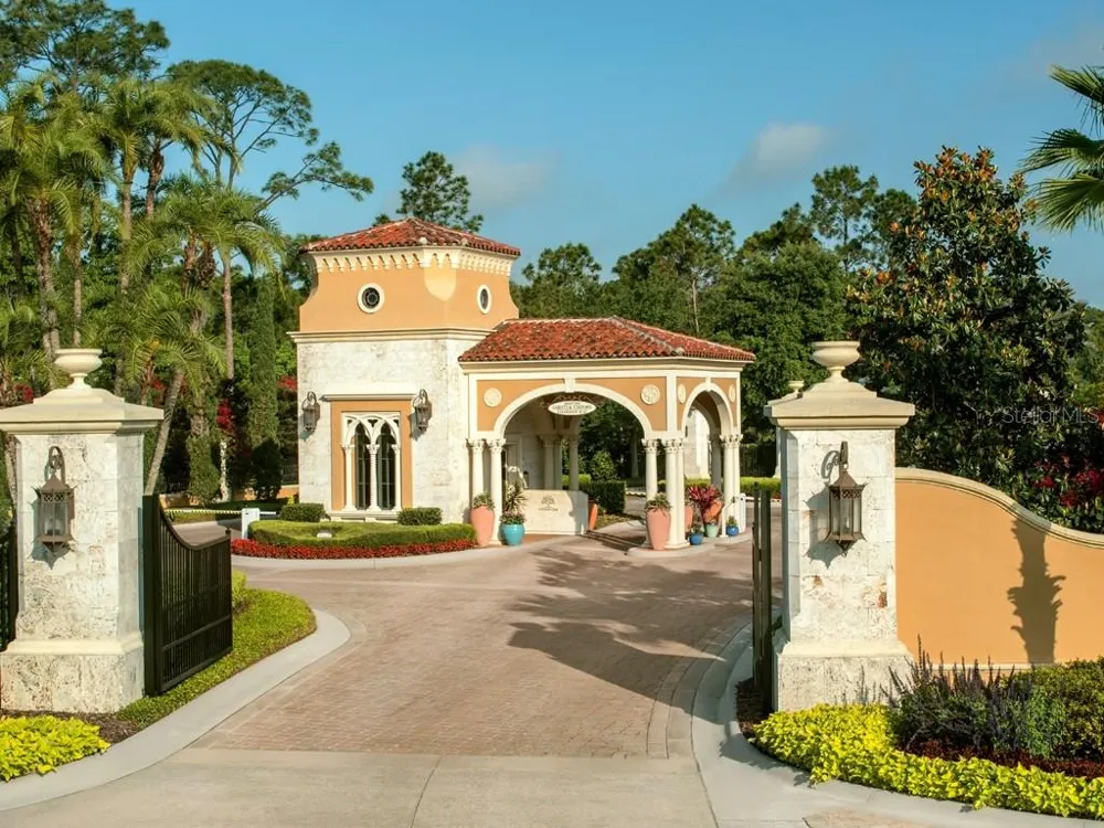 10160 AUTUMN MIST LANE #800 Golden Oak, FL 32836