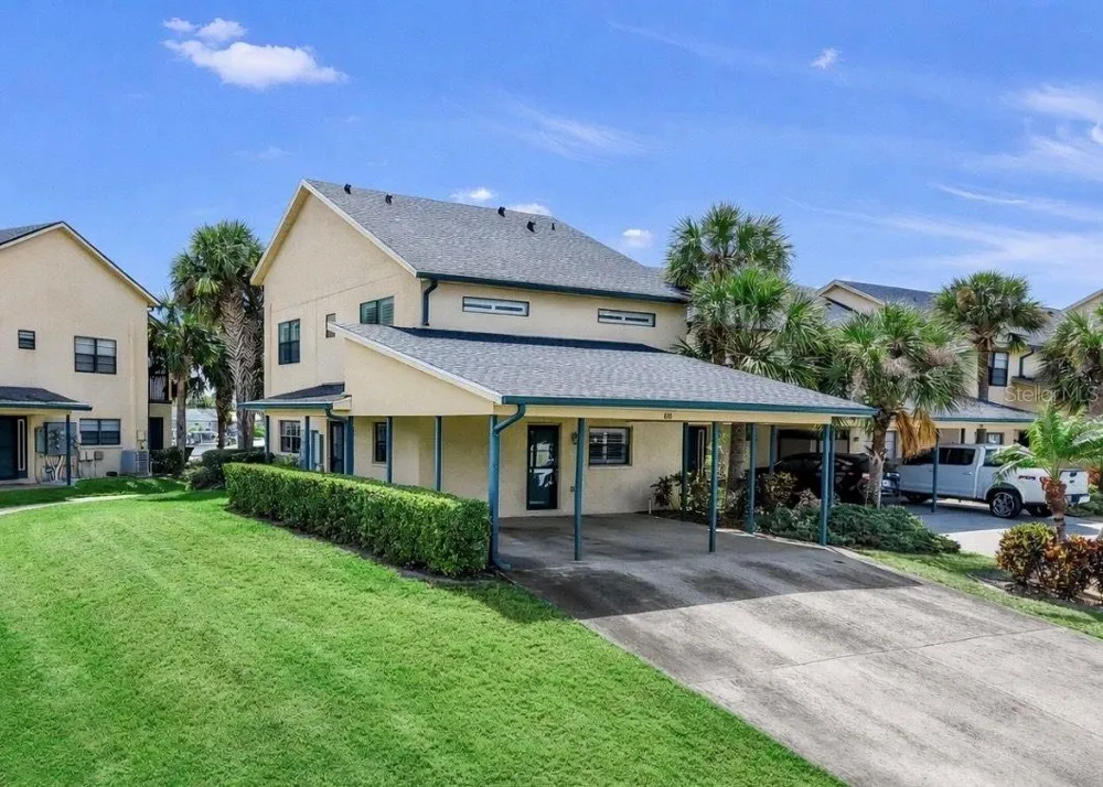 626 YARDARM DRIVE #13 Apollo Beach, FL 33572