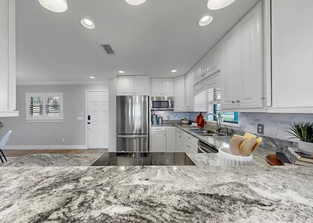 626 YARDARM DRIVE #13 Apollo Beach, FL 33572