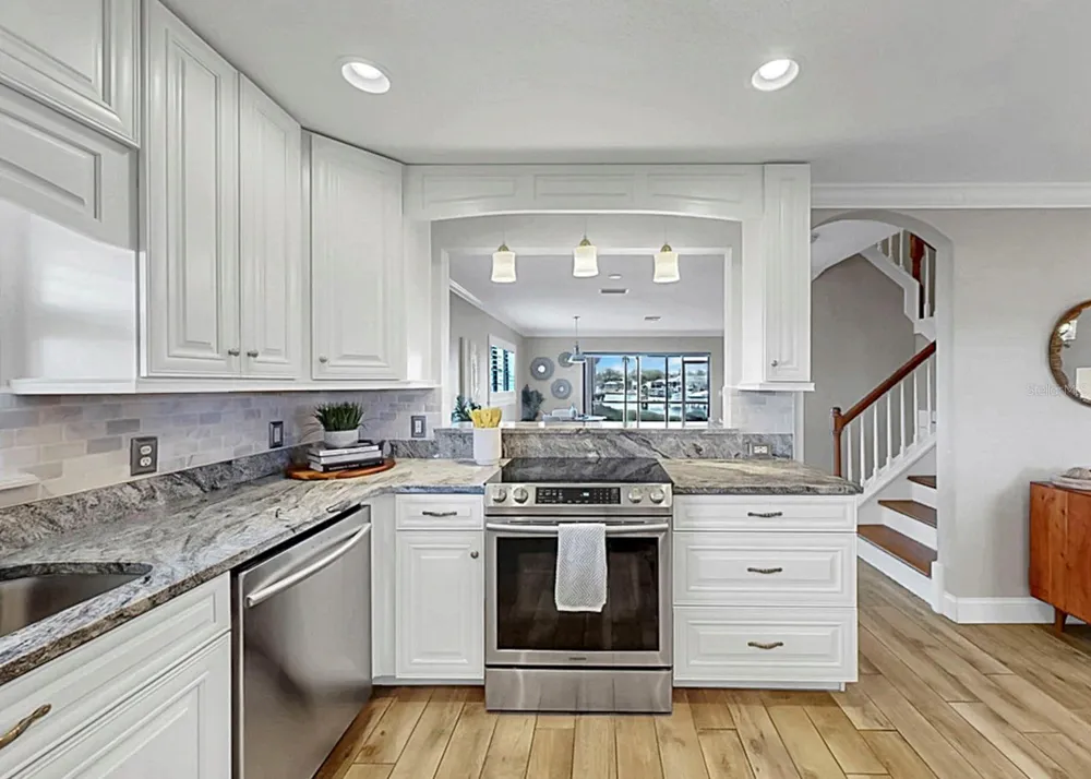 626 YARDARM DRIVE #13 Apollo Beach, FL 33572