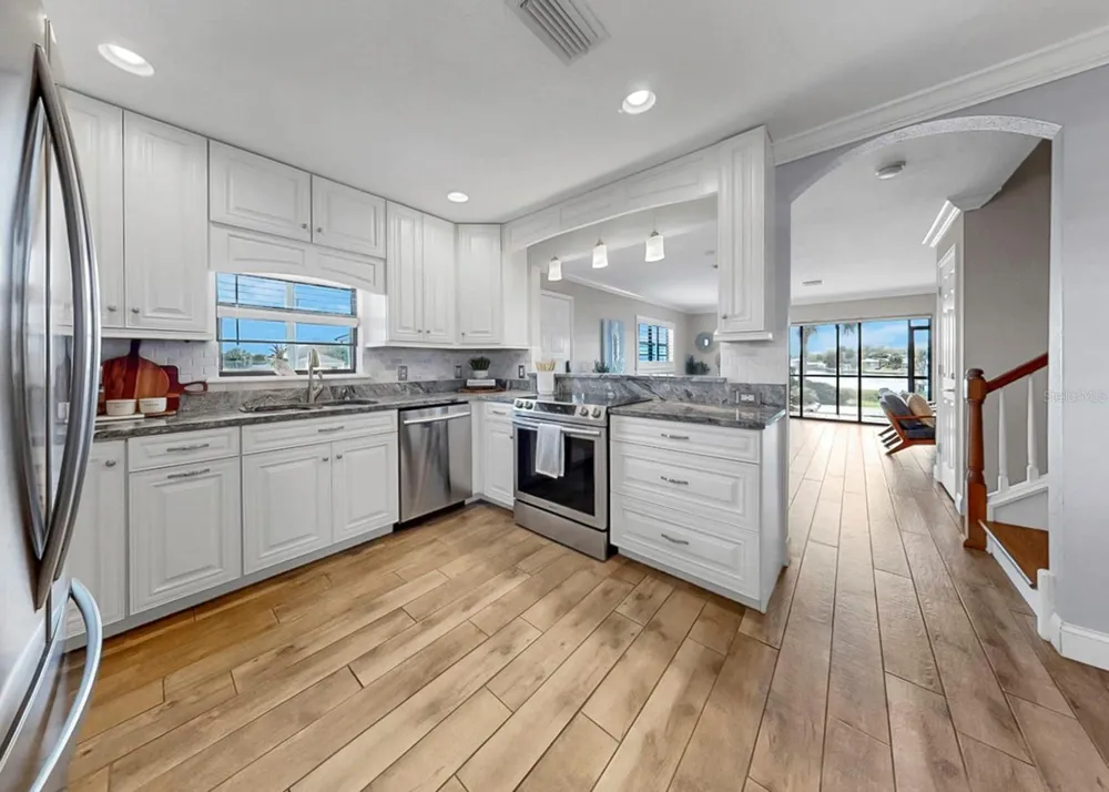 626 YARDARM DRIVE #13 Apollo Beach, FL 33572