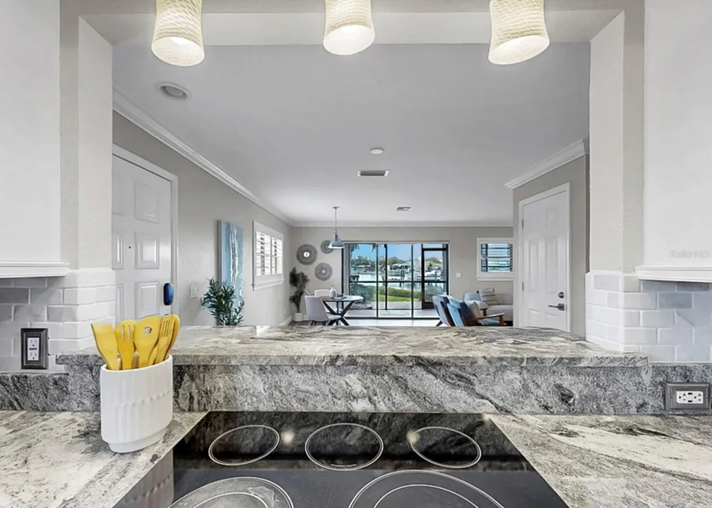 626 YARDARM DRIVE #13 Apollo Beach, FL 33572