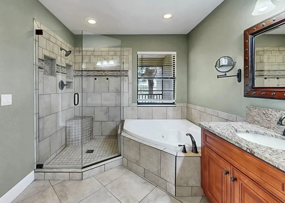 626 YARDARM DRIVE #13 Apollo Beach, FL 33572