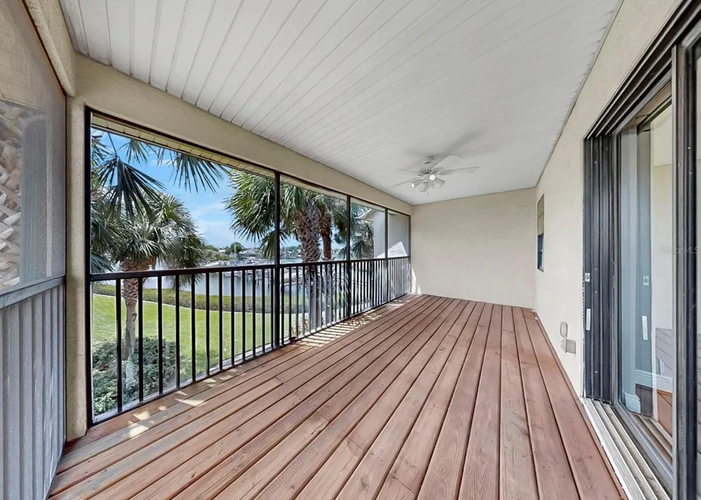 626 YARDARM DRIVE #13 Apollo Beach, FL 33572
