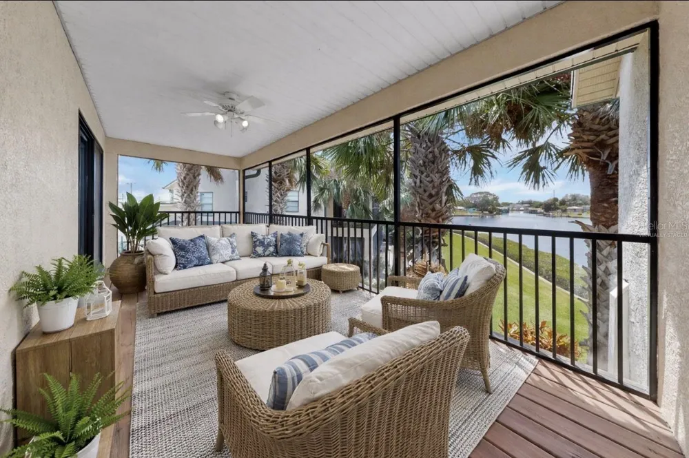 626 YARDARM DRIVE #13 Apollo Beach, FL 33572