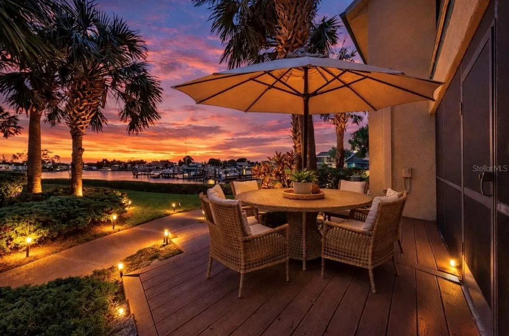 626 YARDARM DRIVE #13 Apollo Beach, FL 33572