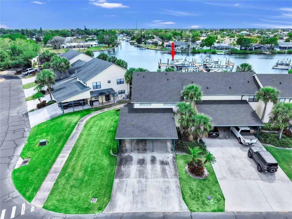 626 YARDARM DRIVE #13 Apollo Beach, FL 33572