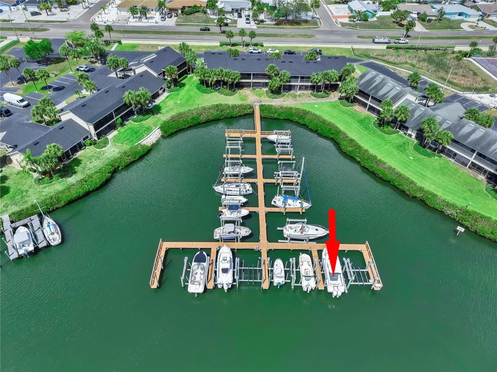 626 YARDARM DRIVE #13 Apollo Beach, FL 33572